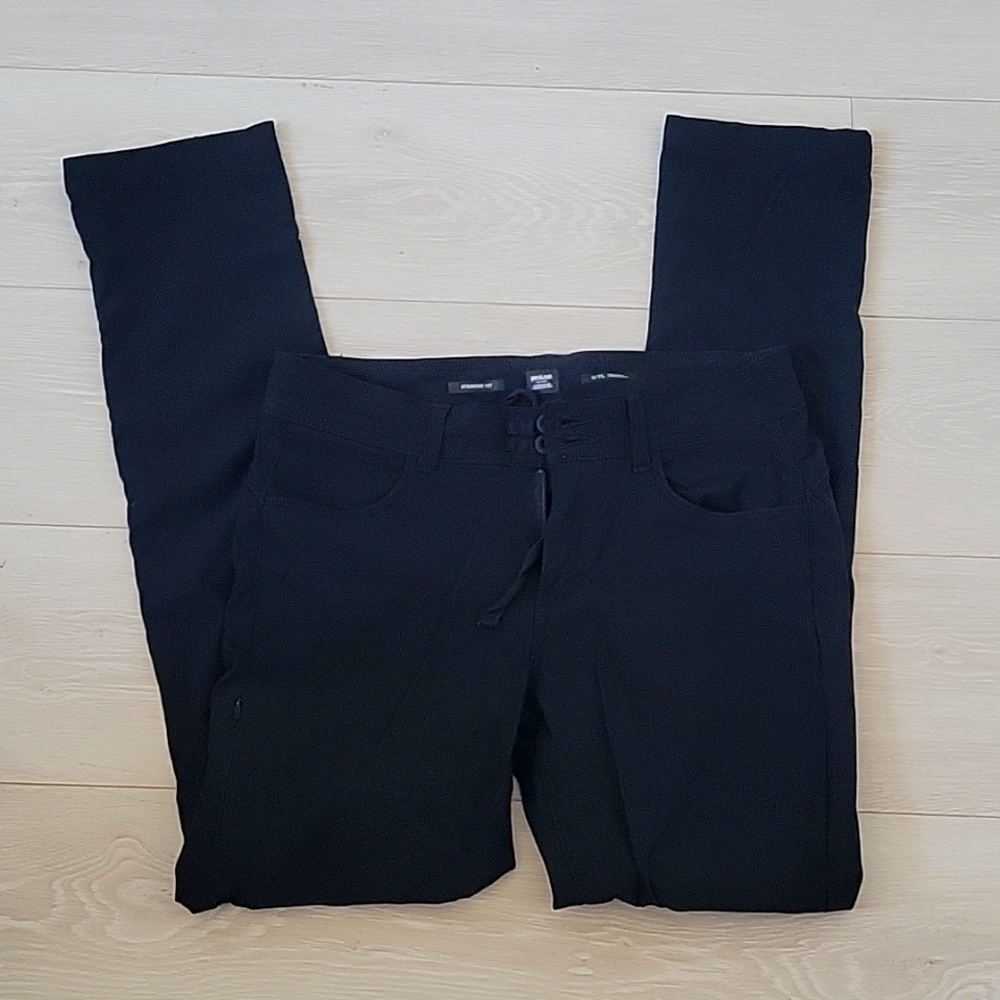 EUC Rare 8 Tall Prana Halle pant